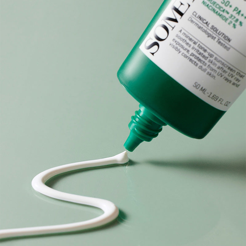 Truecica Mineral Calming Tone-Up Suncream